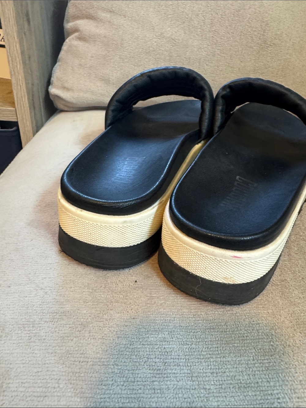 Cougar Prato Sandal - Black View 5